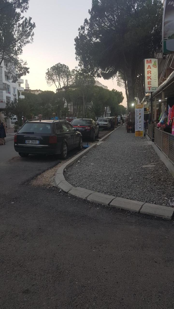 Lovely Apartment 格勒姆 外观 照片