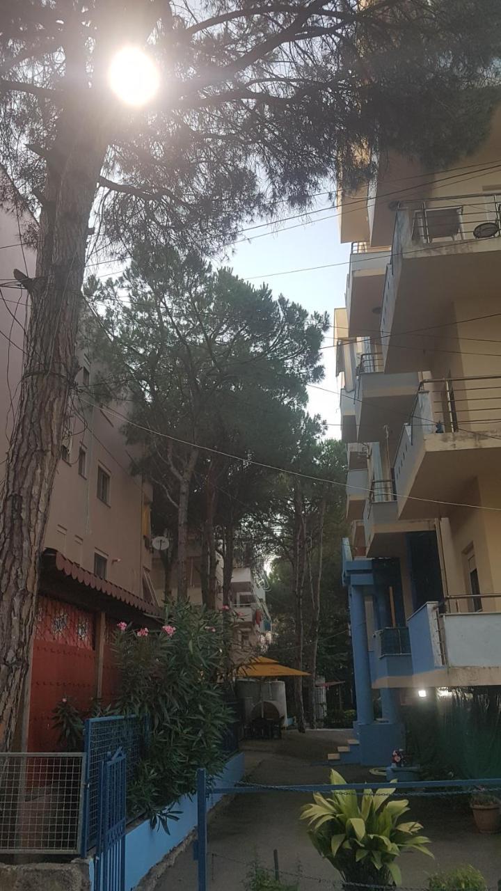 Lovely Apartment 格勒姆 外观 照片